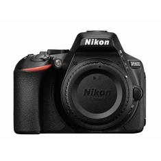Digitální fotoaparát Nikon D5600 Black tělo + Tamron 18-200 VC